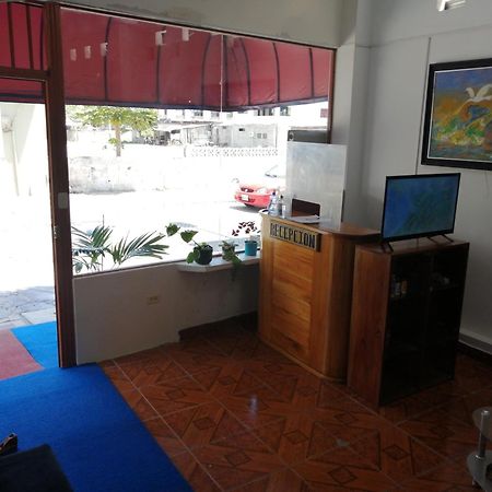 Hostal La Casa De Luis Пуерто-Бакерісо-Морено Екстер'єр фото