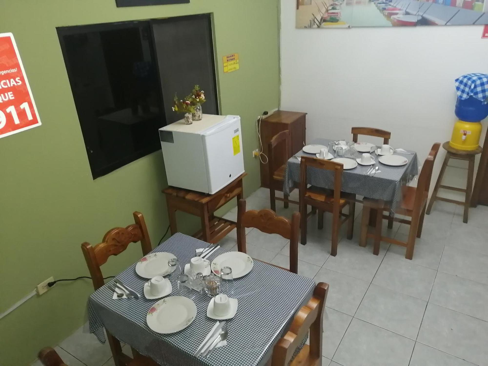Hostal La Casa De Luis Пуерто-Бакерісо-Морено Екстер'єр фото